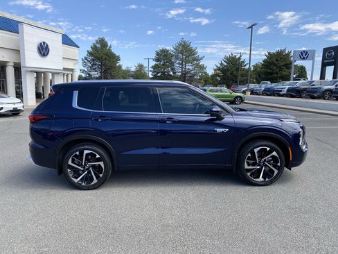 Used 2024 Mitsubishi Outlander SEL AWD/4WD image 60