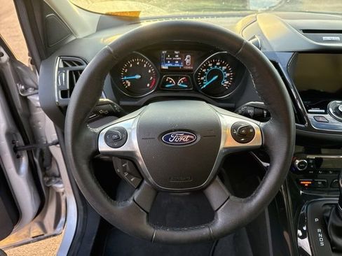 Used 2015 Ford Escape Titanium image 14
