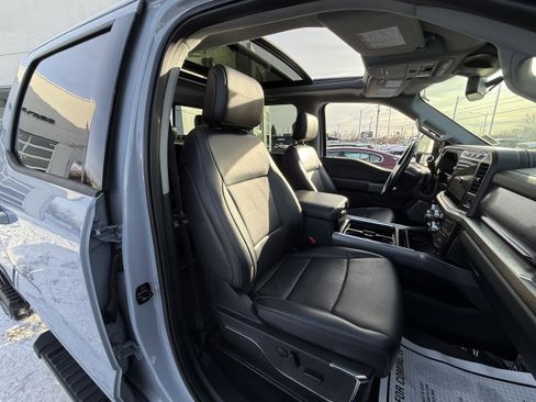 Used 2024 Ford F250 Lariat w/ Lariat Ultimate Package image 32