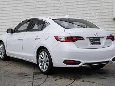 Used 2017 Acura ILX image 7