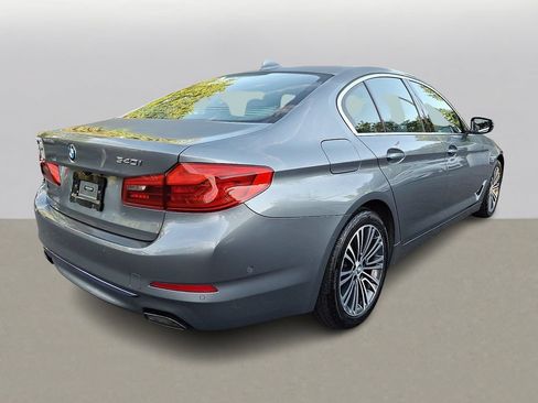 Used 2019 BMW 540i xDrive w/ Premium Package AWD/4WD image 4