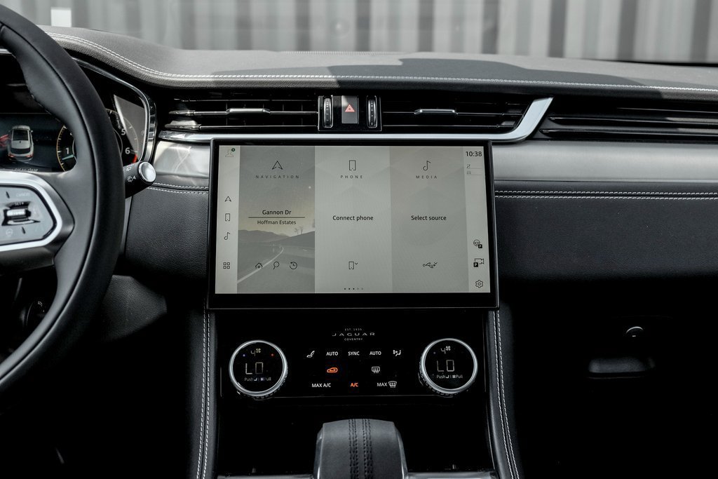 New 2026 Jaguar F-PACE R-Dynamic S AWD/4WD image 18