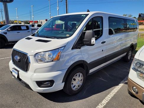 Certified 2022 Ford Transit 350 XLT image 9