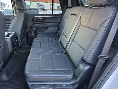 Used 2025 Chevrolet Tahoe RST w/ Comfort Package image 30