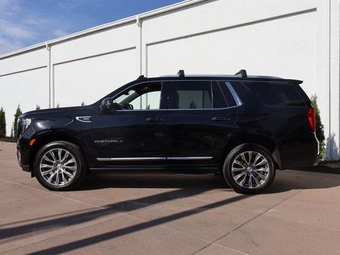 Used 2022 GMC Yukon Denali w/ Max Trailering Package AWD/4WD image 4