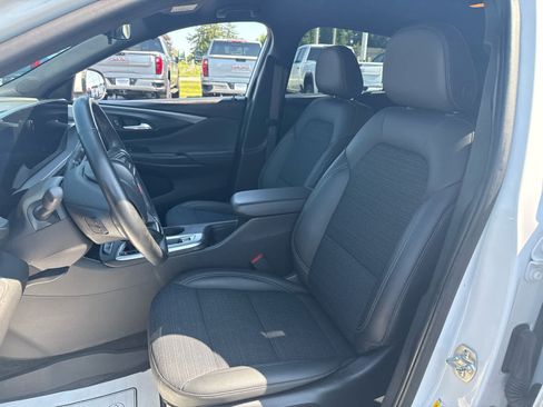 Certified 2024 Buick Envista Preferred w/ Convenience I Package FWD image 10