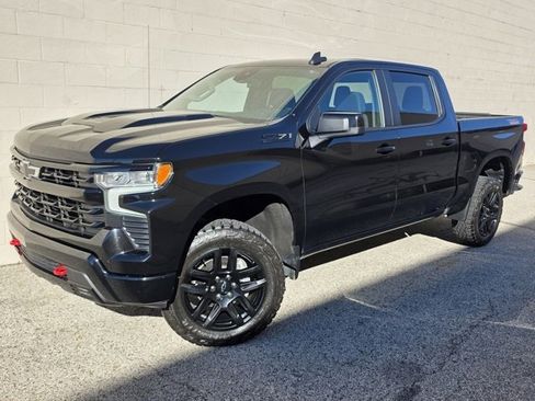 Used 2024 Chevrolet Silverado 1500 LT Trail Boss w/ LPO, Dark Essentials Package image 1