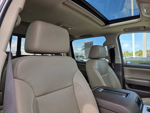 Used 2018 GMC Sierra 1500 SLT image 11