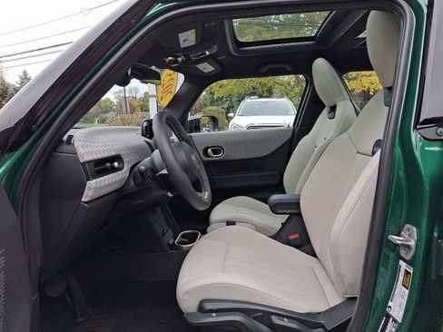 Used 2025 MINI Cooper S image 13