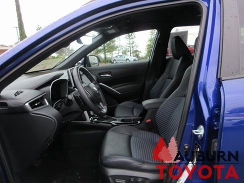 Certified 2024 Toyota Corolla Cross XSE image 11