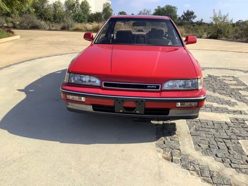 Used 1990 Acura Legend Base image 2