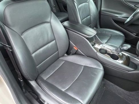 Used 2024 Chevrolet Malibu LT FWD image 21