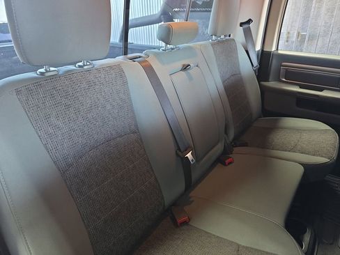 Used 2018 RAM 1500 Big Horn image 16