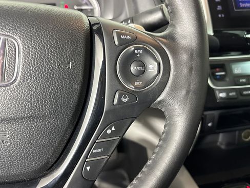 Used 2020 Honda Ridgeline RTL-E image 15