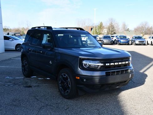 Used 2022 Ford Bronco Sport Outer Banks image 9