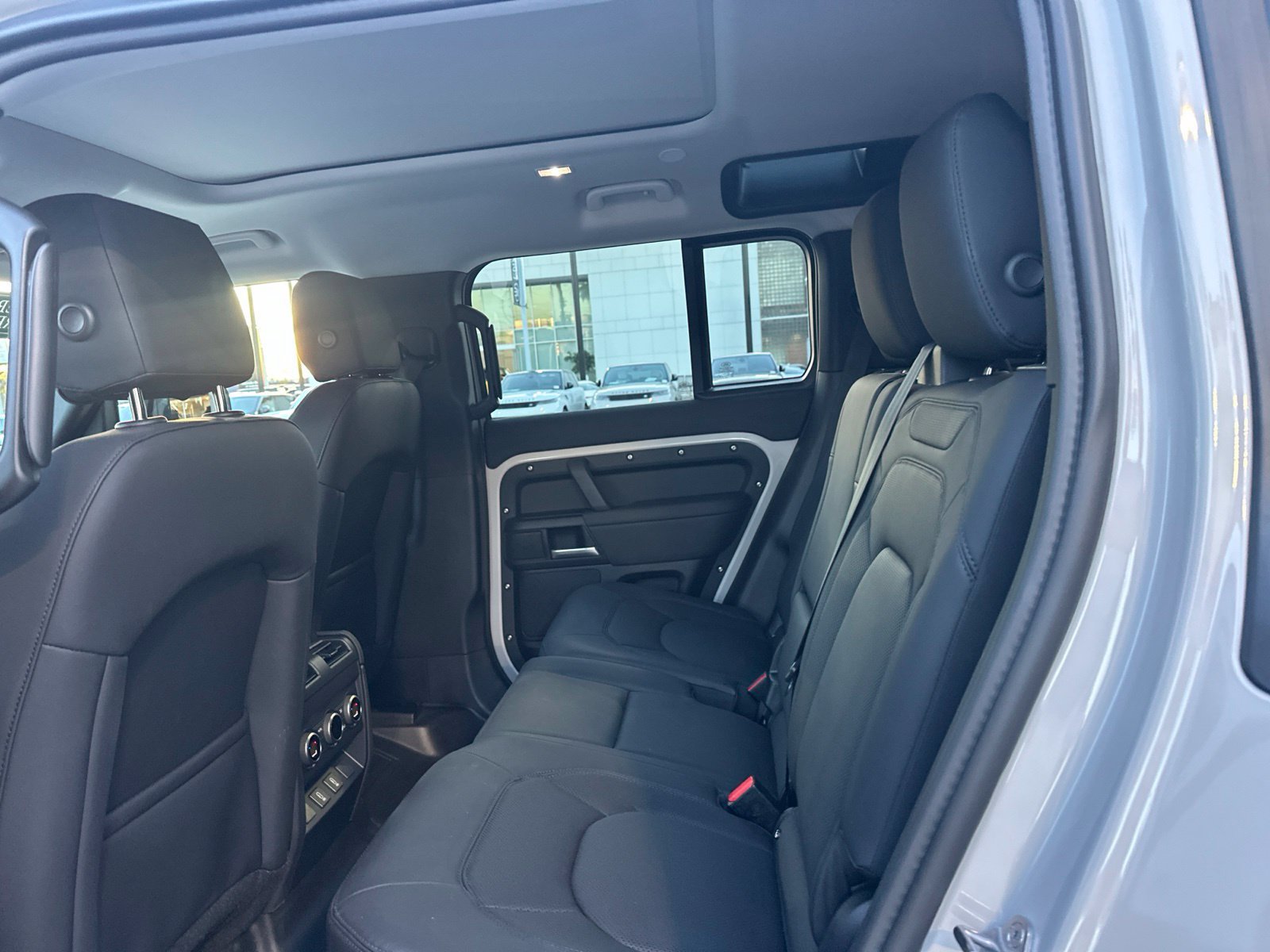 Certified 2026 Land Rover Defender 110 S AWD/4WD image 18
