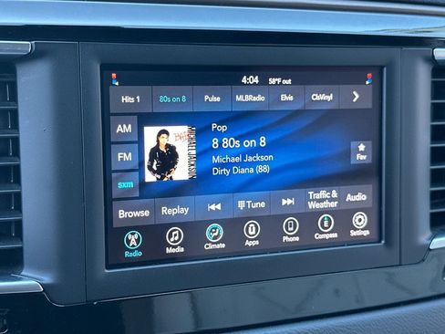 Used 2021 Chrysler Voyager Lxi image 22