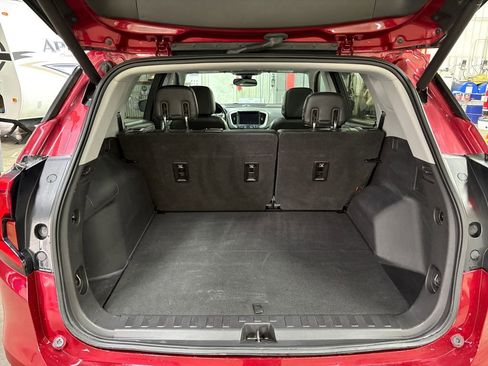 Used 2019 GMC Terrain SLT w/ Preferred Package image 13