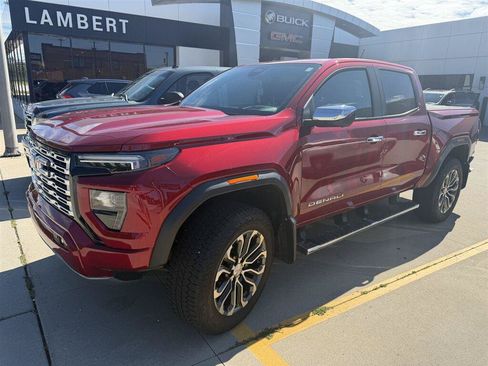 Used 2023 GMC Canyon Denali AWD/4WD image 1