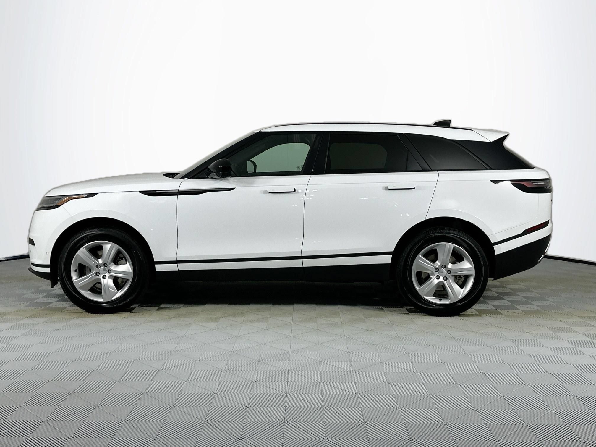 Certified 2026 Land Rover Range Rover Velar S AWD/4WD image 8