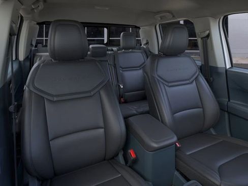 New 2025 Ford Maverick Lariat w/ Black Appearance Package image 10