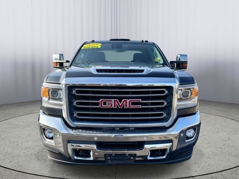 Used 2019 GMC Sierra 2500 SLT w/ Duramax Plus Package image 35