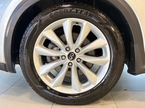 Used 2020 INFINITI QX50 Luxe image 37