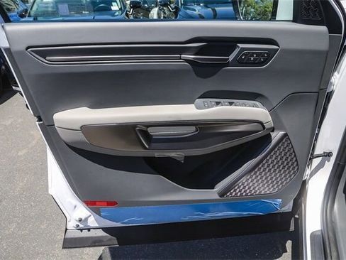 New 2026 Kia EV9 Wind image 20