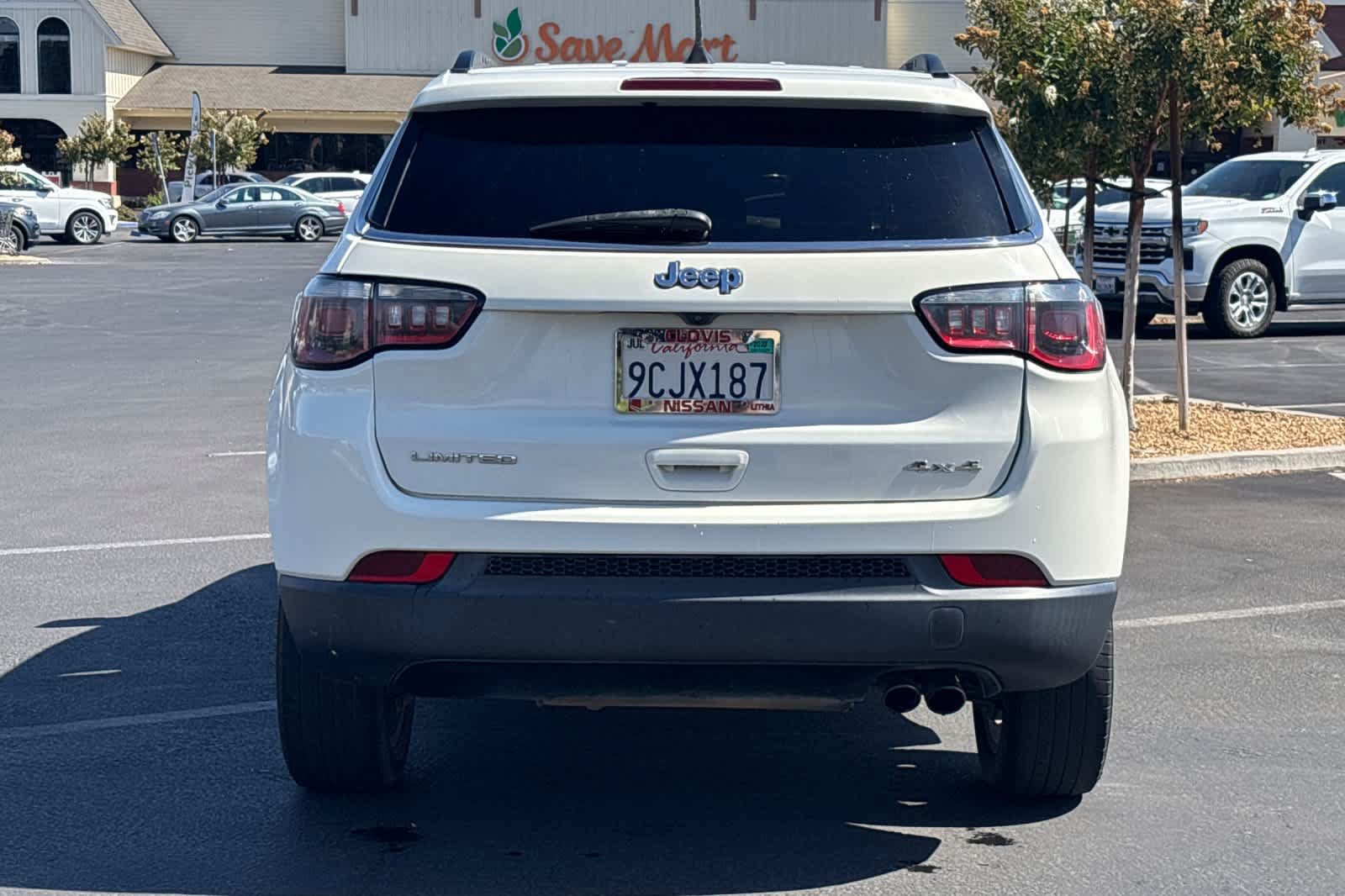 Used 2019 Jeep Compass Limited AWD/4WD image 8