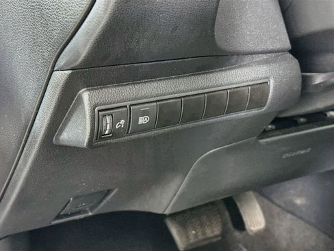 Certified 2024 Toyota Corolla LE FWD image 15