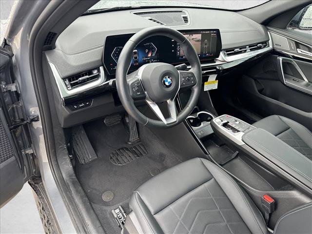 Used 2026 BMW X2 xDrive28i AWD/4WD image 10