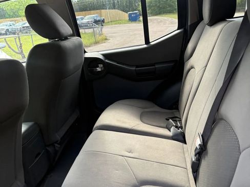 Used 2013 Nissan Xterra S w/ Value Package AWD/4WD image 14