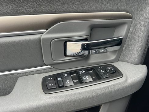 Used 2015 RAM 3500 Big Horn image 8