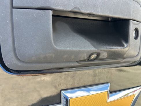 Used 2018 Chevrolet Silverado 1500 LT w/ All Star Edition image 22