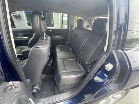 Used 2016 Jeep Compass Latitude AWD/4WD image 15
