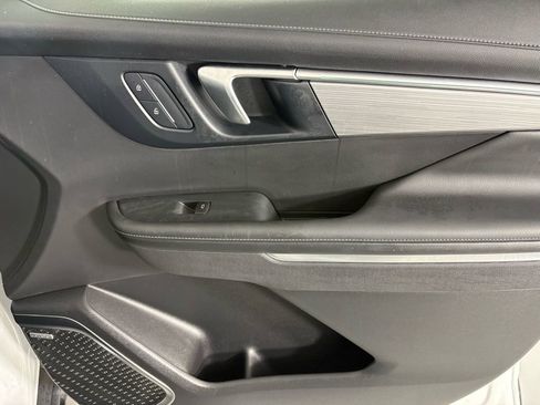 Used 2025 Buick Enclave Preferred image 12