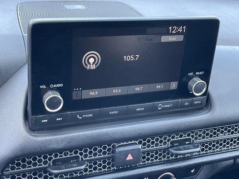 Used 2025 Honda HR-V Sport image 17