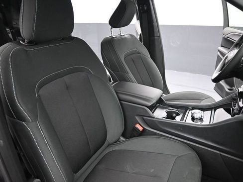 New 2026 Jeep Grand Cherokee L Laredo w/ MOPAR Finishing Package AWD/4WD image 29