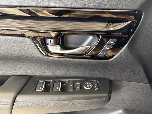 Certified 2025 Honda CR-V Sport Touring image 17