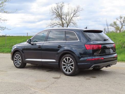 Used 2017 Audi Q7 3.0T Premium Plus w/ Premium Plus Package AWD/4WD image 6