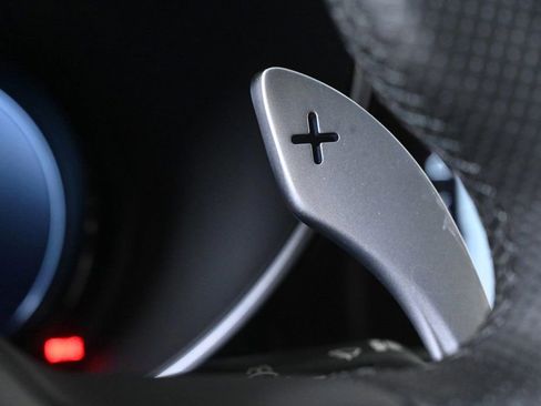 Used 2025 Alfa Romeo Giulia w/ Veloce Package Rwd image 19