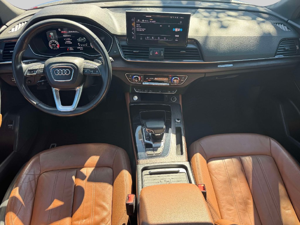 Used 2021 Audi Q5 2.0T Premium Plus w/ Premium Plus Package AWD/4WD image 10