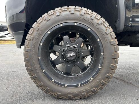 Used 2018 GMC Sierra 2500 Denali image 33