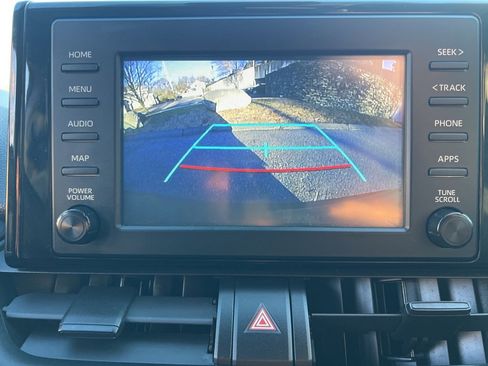 Used 2019 Toyota RAV4 XLE image 20