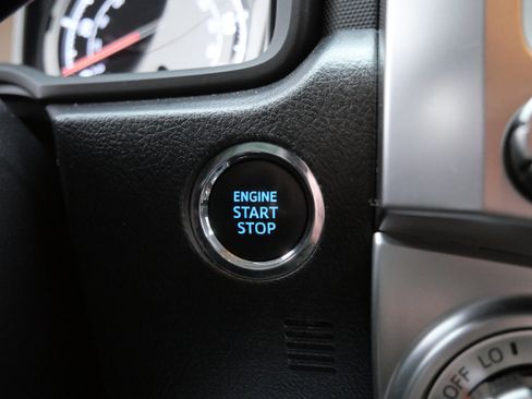 Certified 2022 Toyota 4Runner TRD Sport image 32