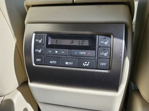 Used 2022 Lexus GX 460 Premium image 37