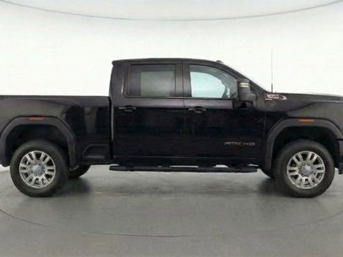 Certified 2021 GMC Sierra 2500 AT4 w/ AT4 Premium Plus Package image 5