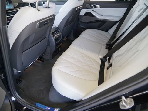 New 2026 BMW X5 sDrive40i w/ M Sport Package RWD image 18