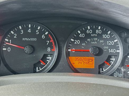 Used 2019 Nissan Frontier SV image 18