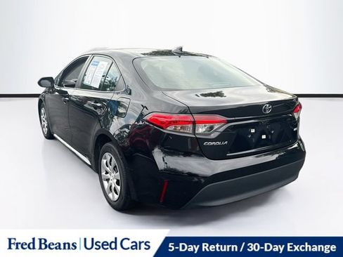 Used 2024 Toyota Corolla LE FWD image 7